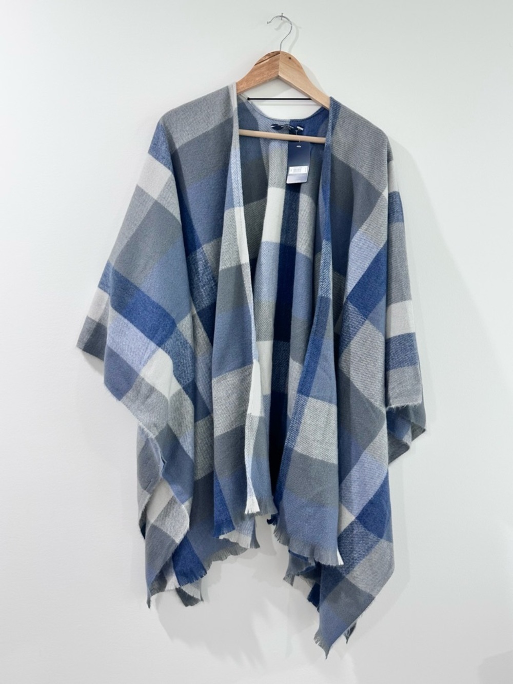 NWT Lucky Brand fleece poncho blue plaid one size